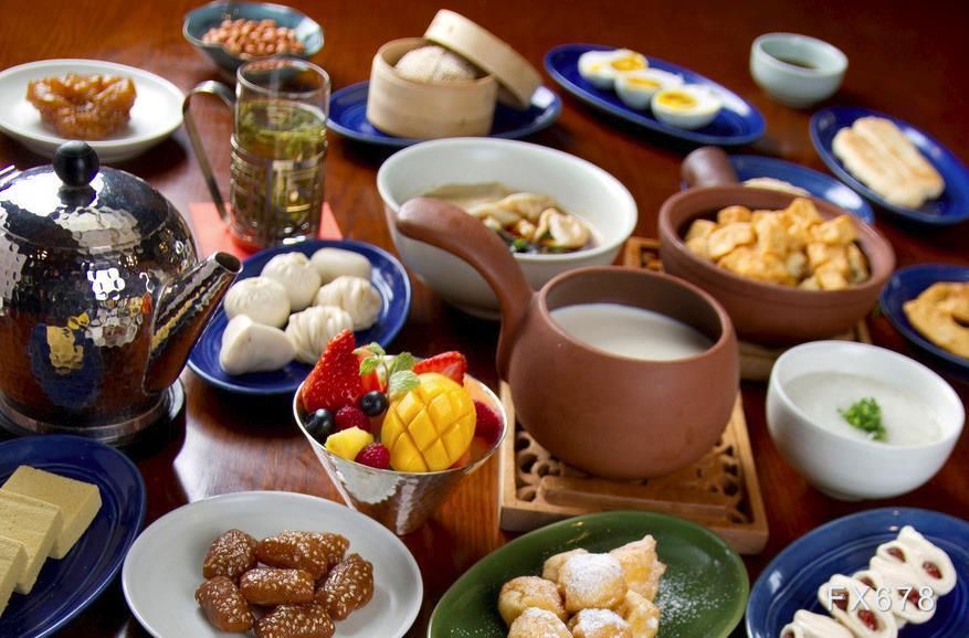 12月17日财经早餐:英银意外加息美元下挫,期金突破1800,有色金属铁矿大涨